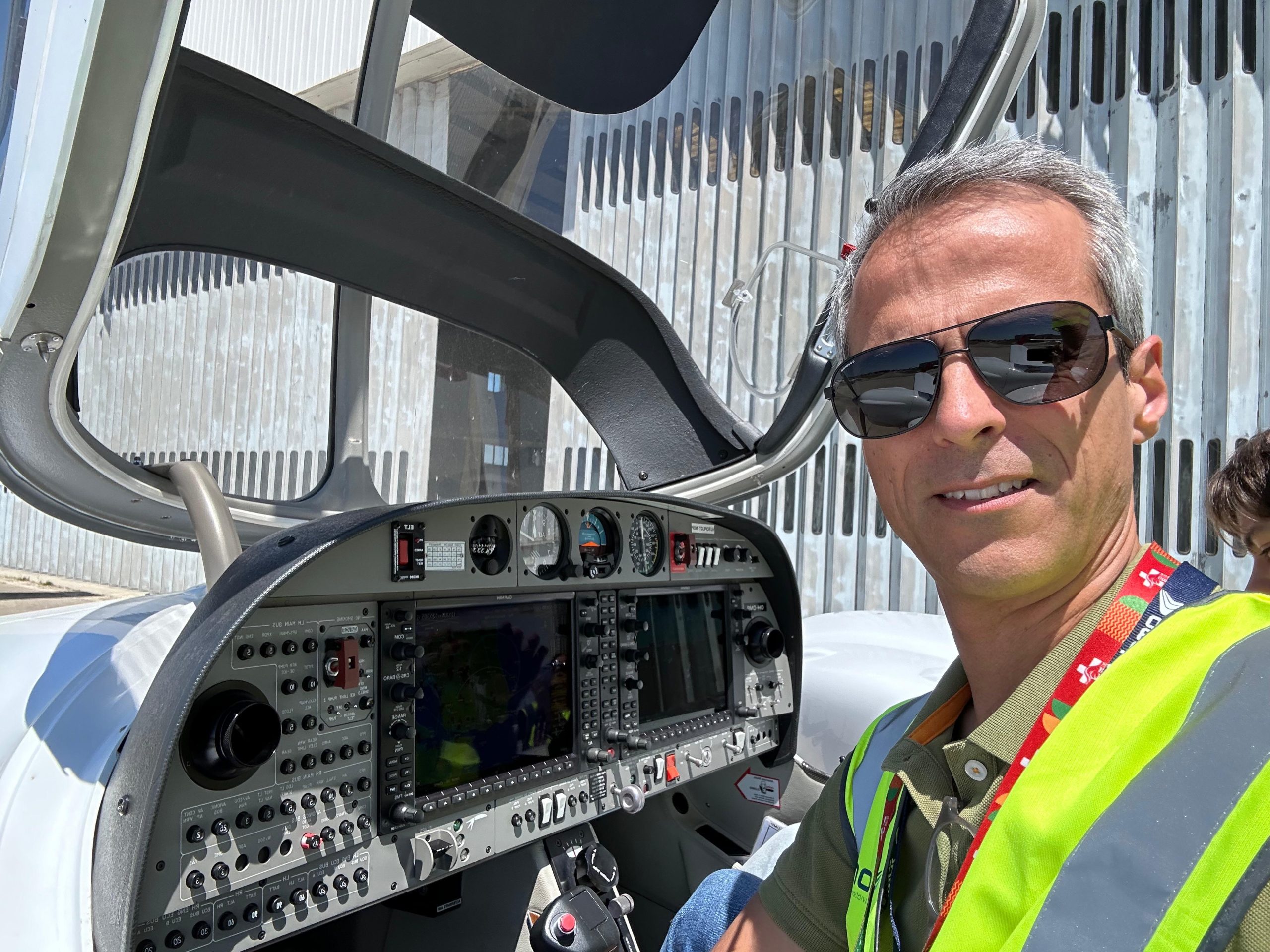 fa62cb41-2246-4c80-a8f2-6f6406bcd358